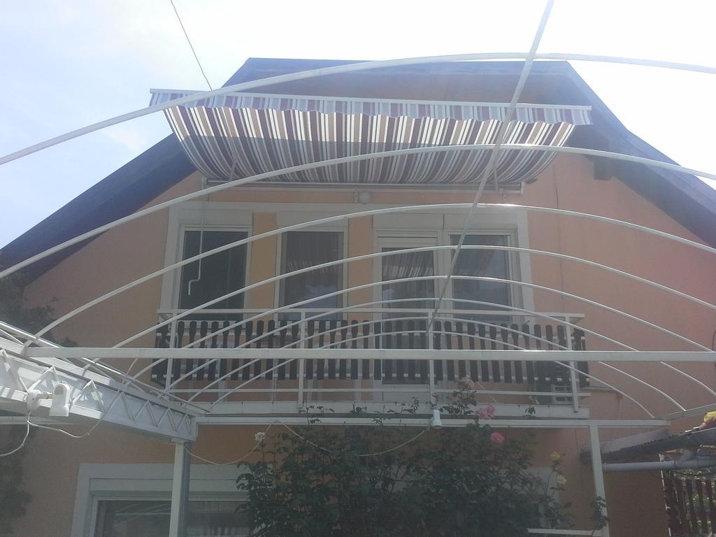 Friends Villa Apartments Hévíz Dış mekan fotoğraf