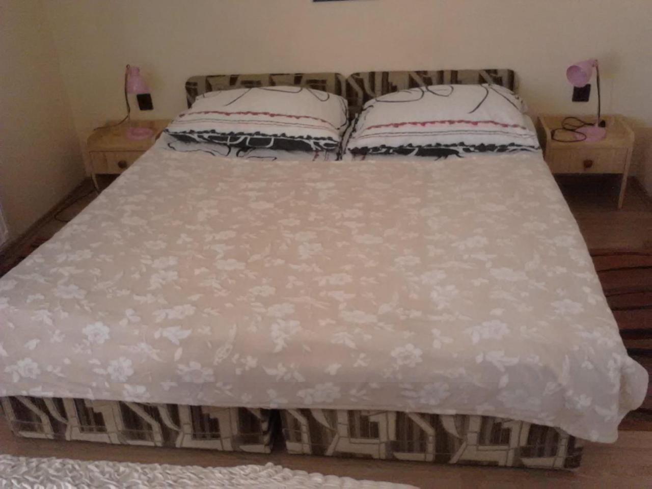 Friends Villa Apartments Hévíz Dış mekan fotoğraf
