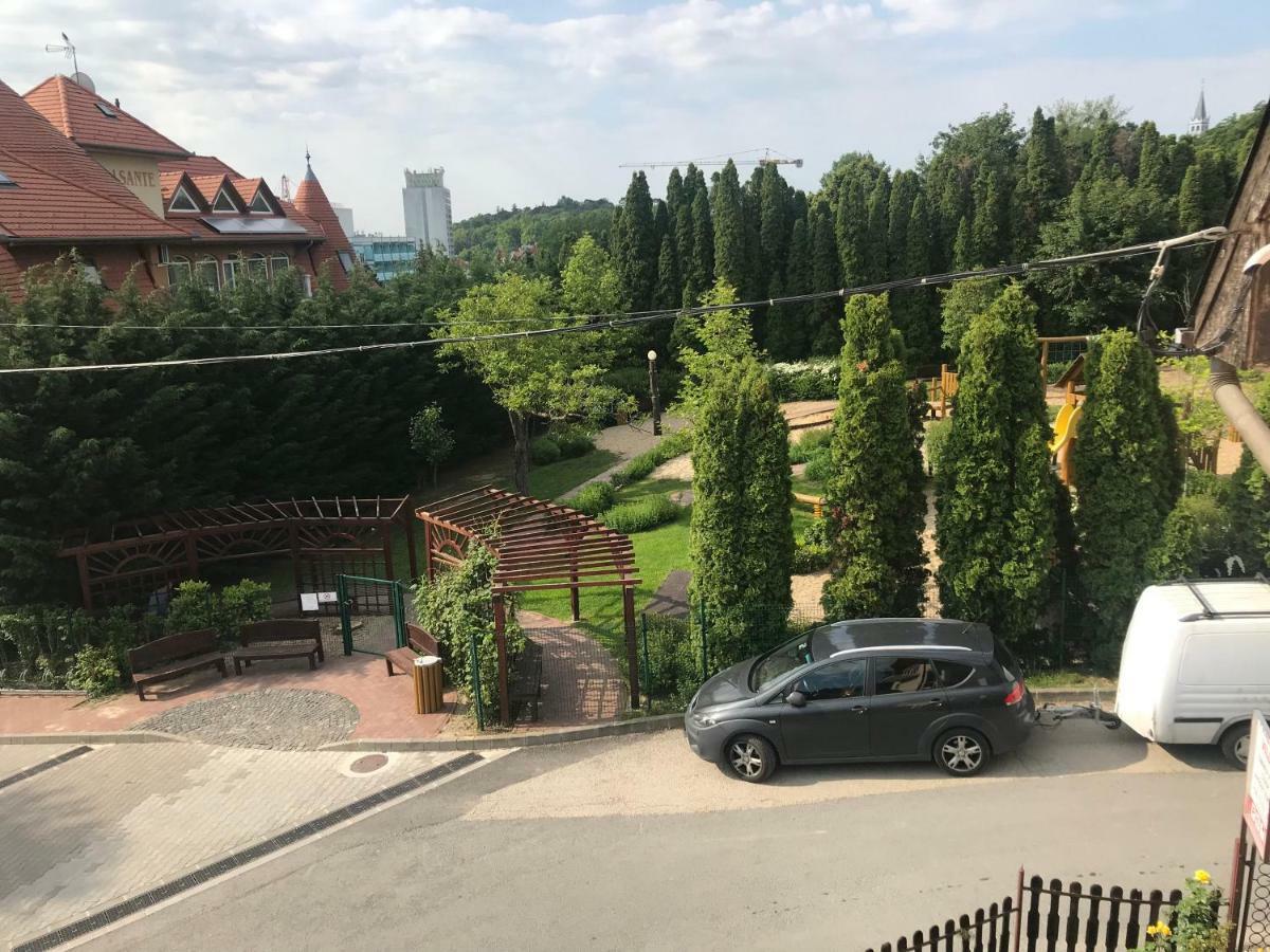 Friends Villa Apartments Hévíz Dış mekan fotoğraf