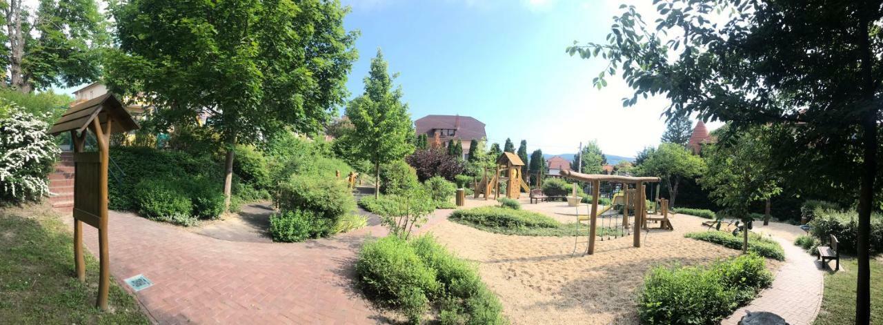 Friends Villa Apartments Hévíz Dış mekan fotoğraf